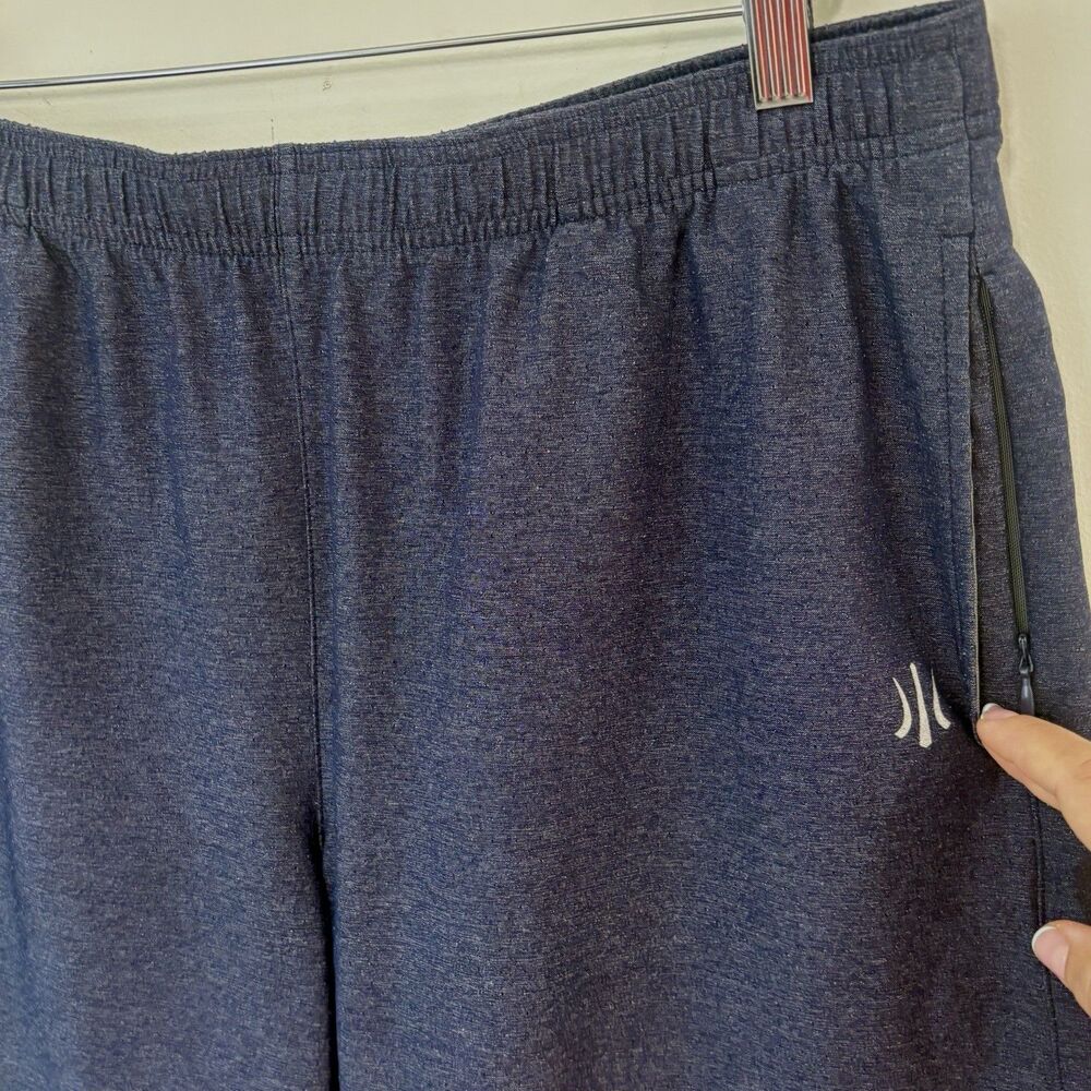 Rhone Performance Active Shorts Mens L Blue Stretch Zip Pocket 7” Inseam Running - Picture 3 of 10